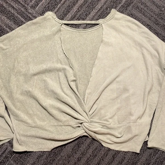 Aerie Twisted Back Olive Green Backless Cropped Sweater - Picture 4 of 4